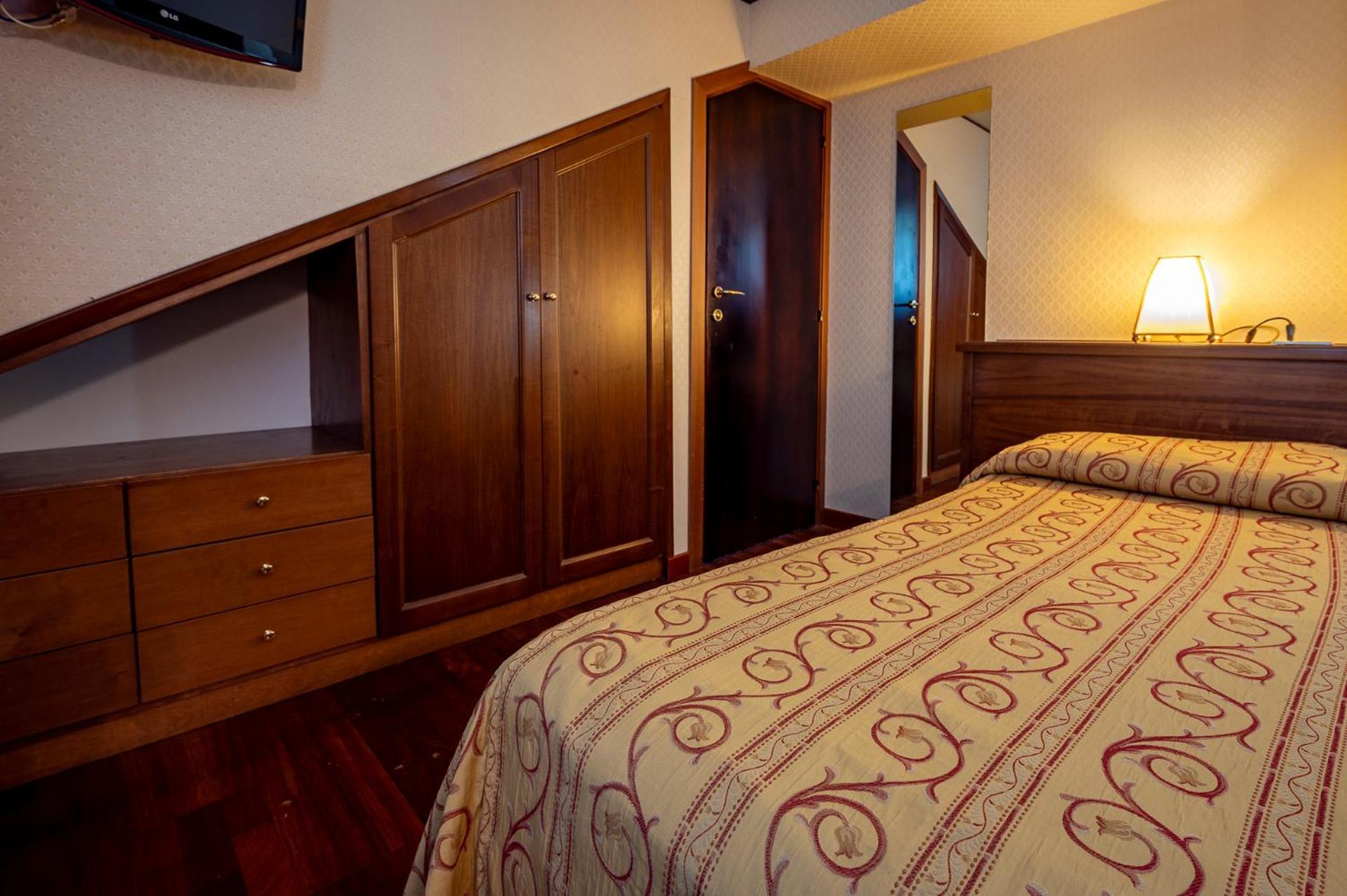 Hotel Corona & Spa Pescasseroli Buitenkant foto